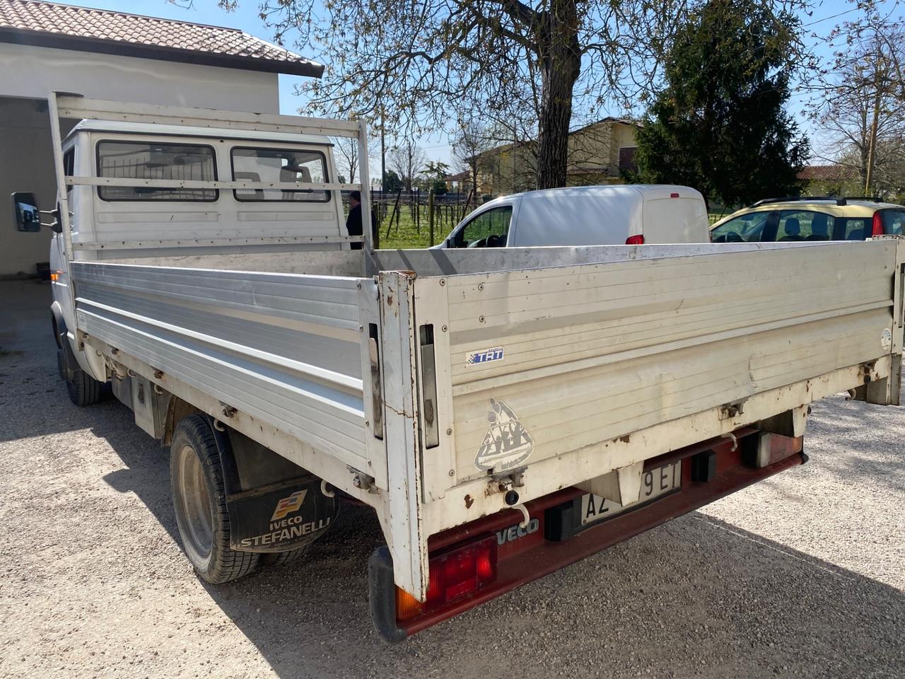 Iveco Daily 2.5D cassone fisso, lungo 4,30m