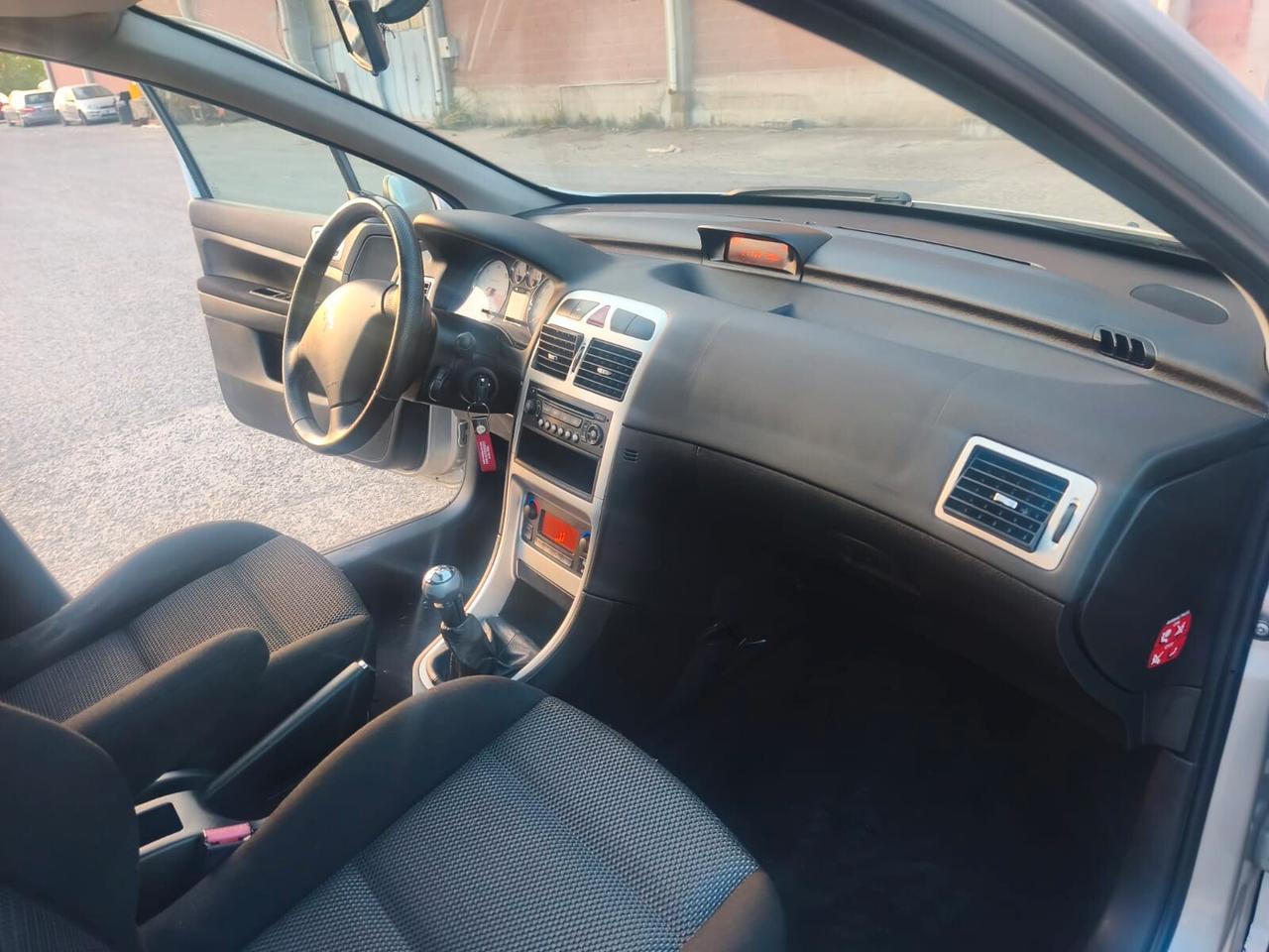 Peugeot 307 Sw 2007----1.6 Diesel