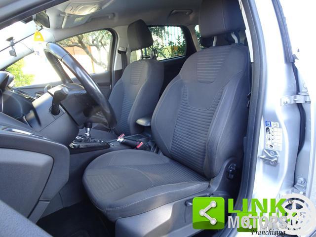 FORD Focus Titanium
