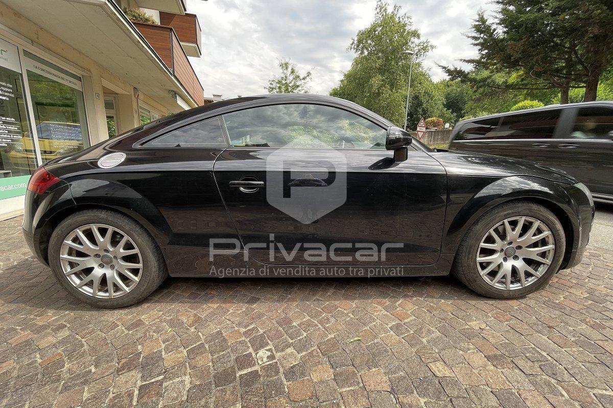 AUDI TT Coupé 2.0 TDI quattro Advanced