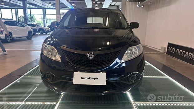 LANCIA Ypsilon 1.2 69 CV 5 porte Elefantino Blu"