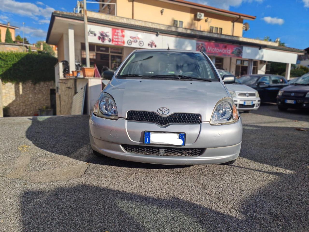 Toyota Yaris 1.0i 16V cat 3 porte '03