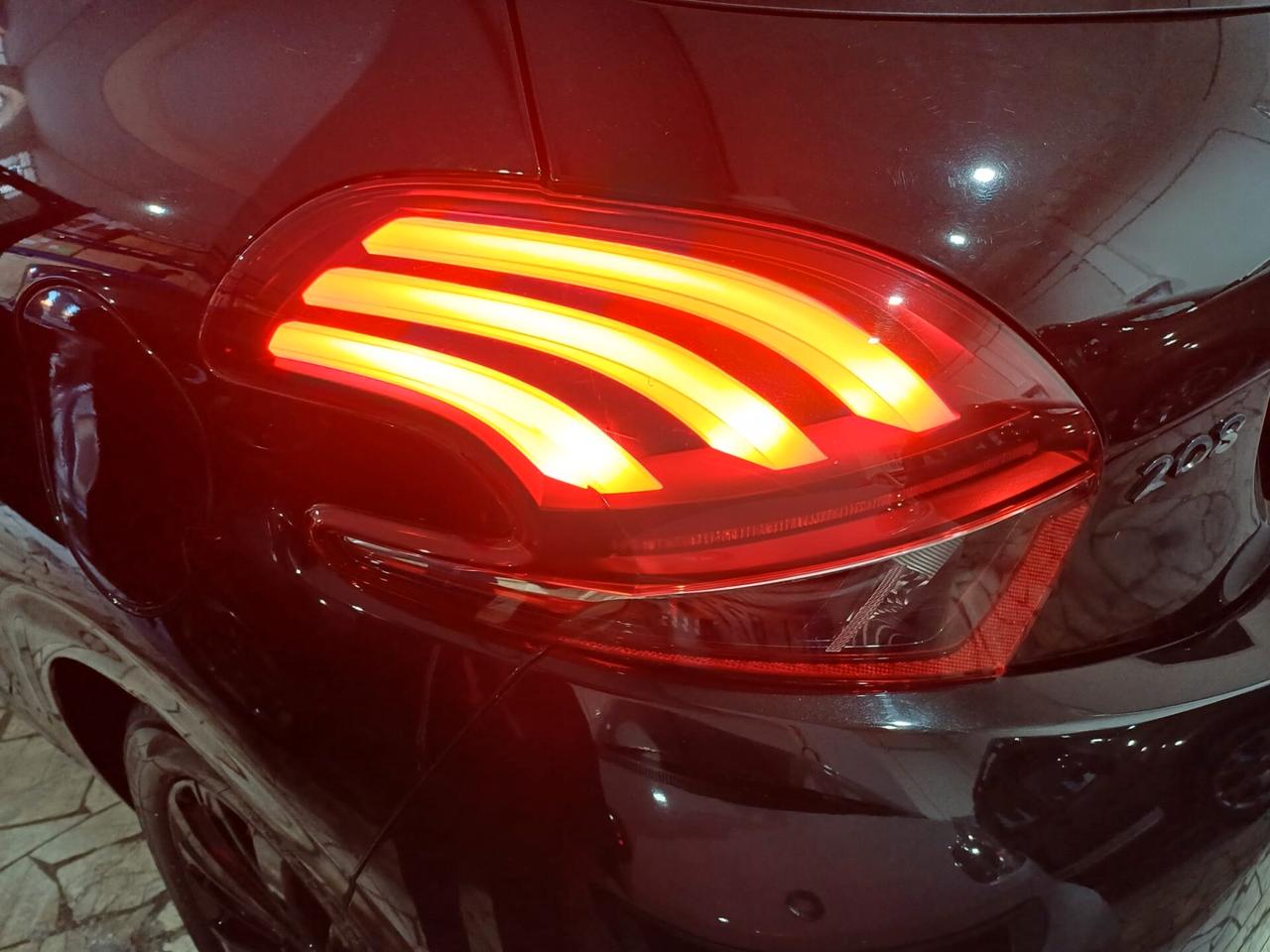 Peugeot 208 1.2 Benzina 5 p. BELLISSIMA - 2018