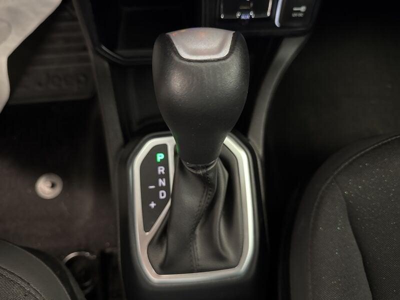 Jeep Renegade 2019 1.5 turbo t4 mhev Upland 2wd 130cv dct