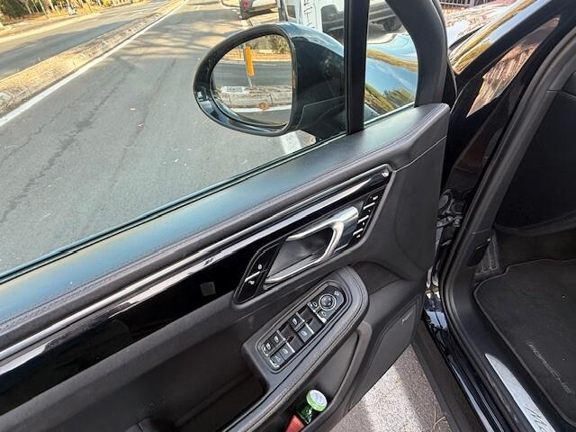 Porsche Macan 3.0 S Diesel TETTO CERCHI SPYDER 21 PELLE NAVI CAMERA