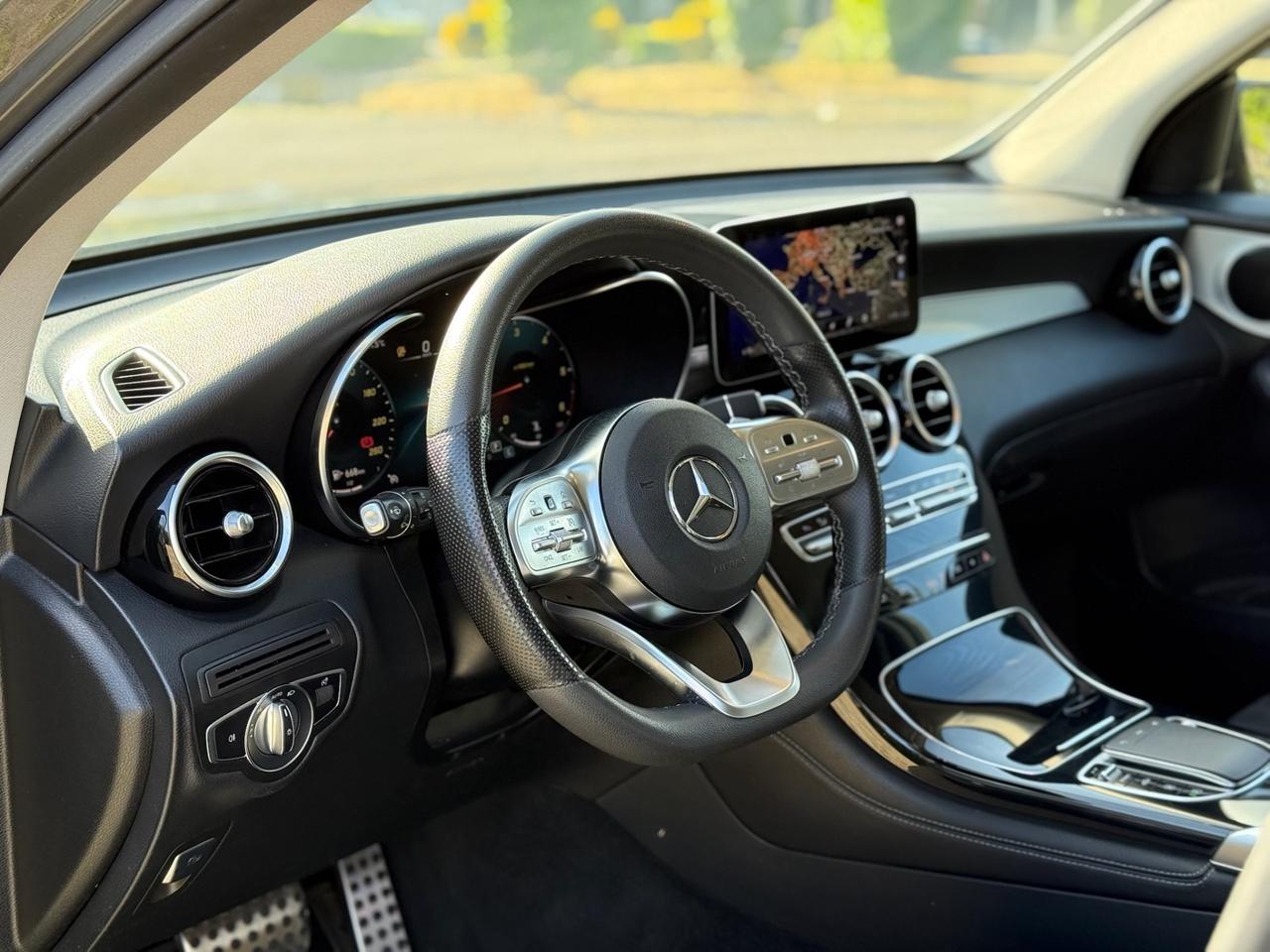 MERCEDES GLC 200d 2021 AMG - Night Edition