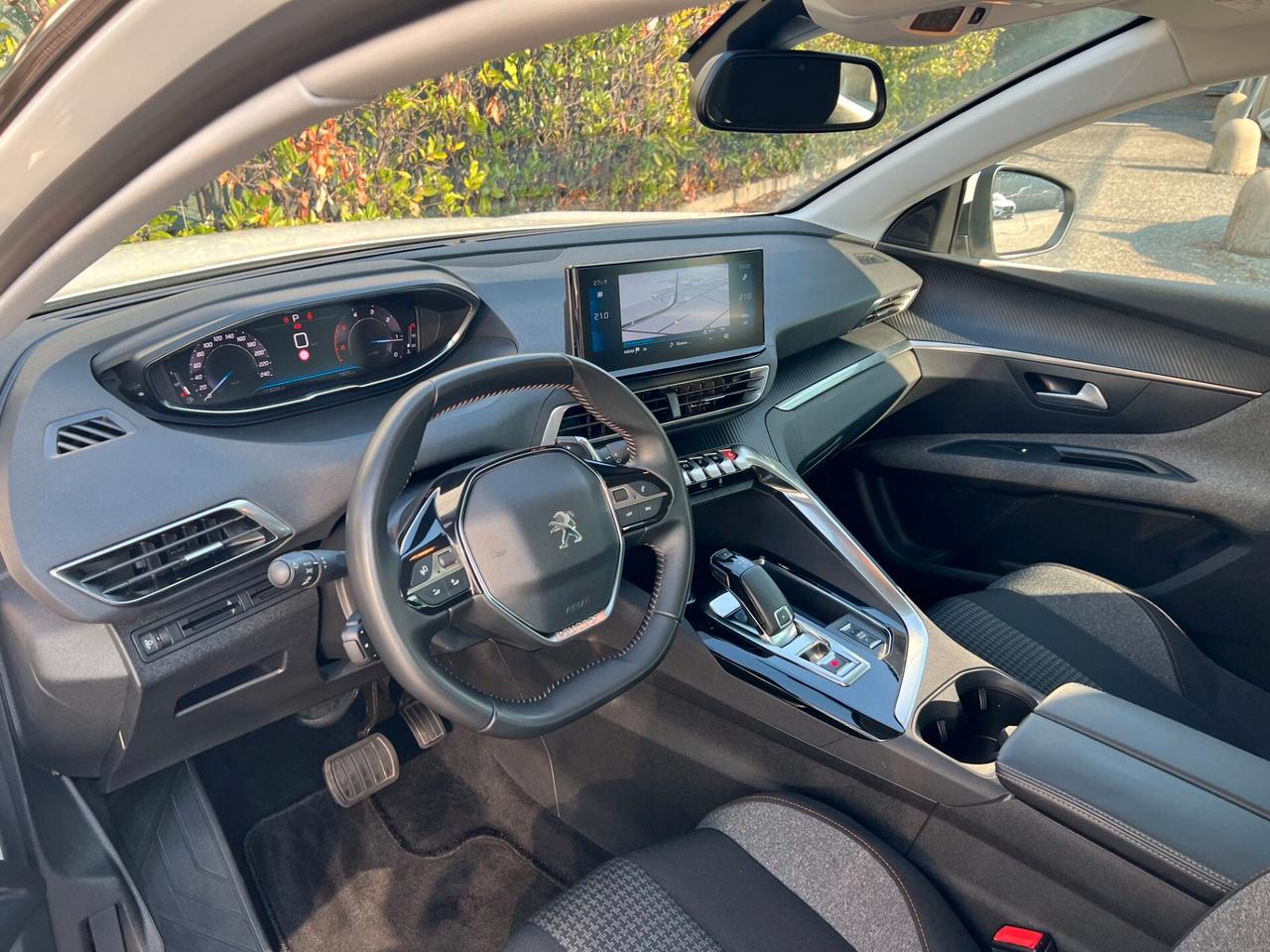 Peugeot 3008 BlueHDi 130 S&S Active Business