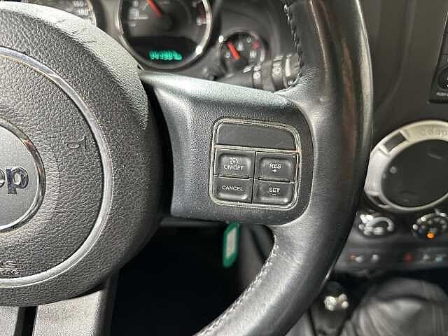Jeep Wrangler Unlimited 2.8 CRD DPF Sahara