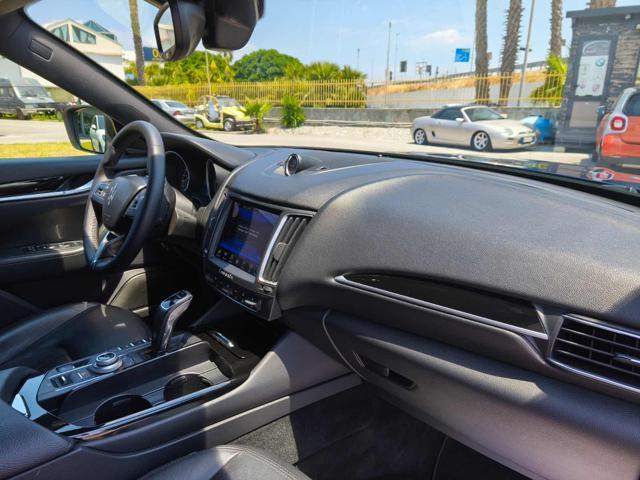 MASERATI Levante V6 Diesel AWD Gransport