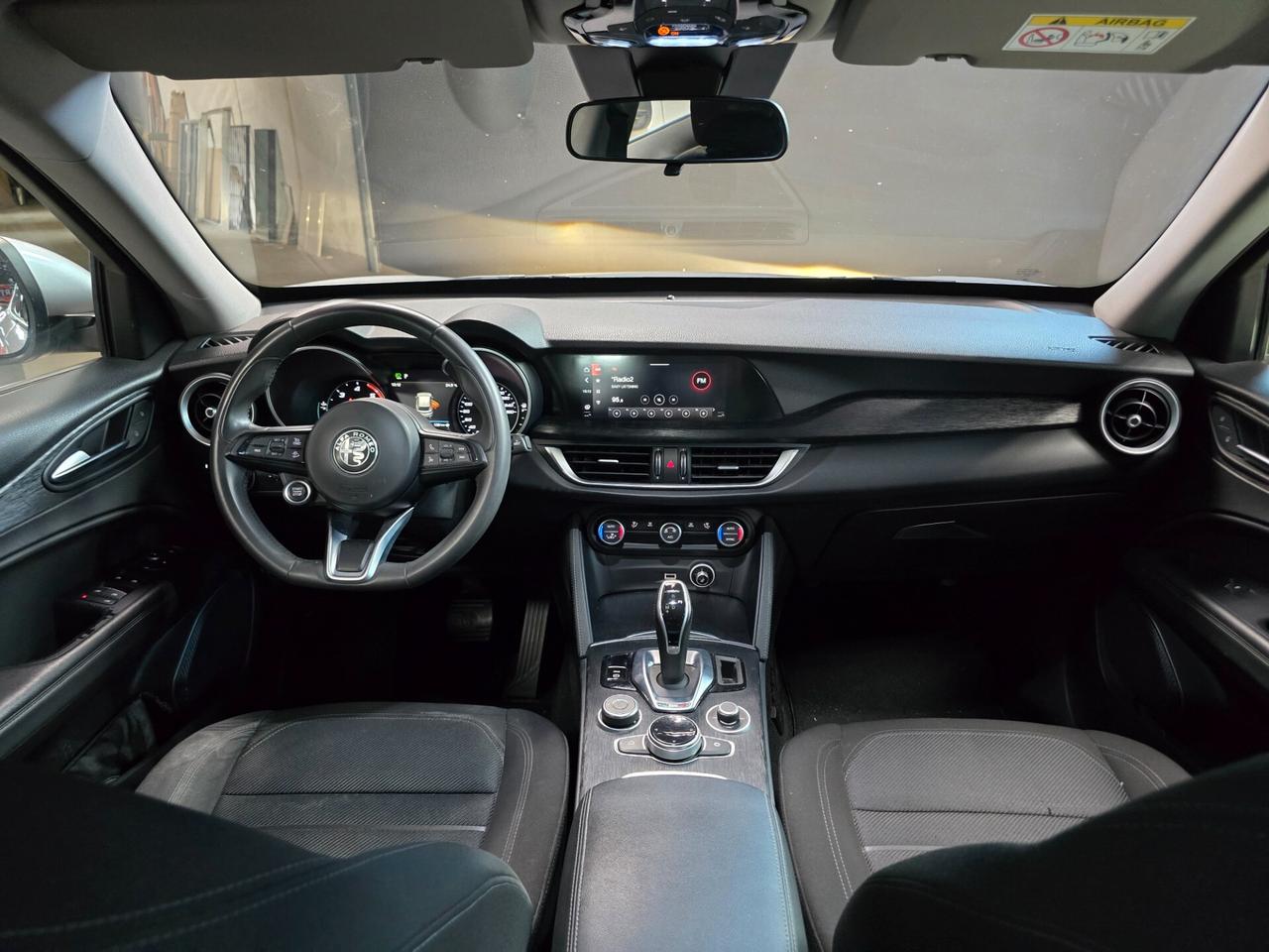 Alfa Romeo Stelvio 2.2 Turbodiesel 160 CV AT8 RWD Super