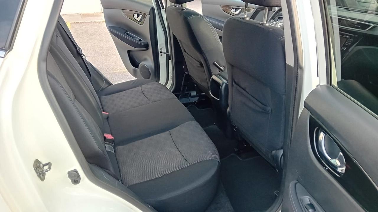 Nissan Qashqai 1.6 dCi 2WD 360