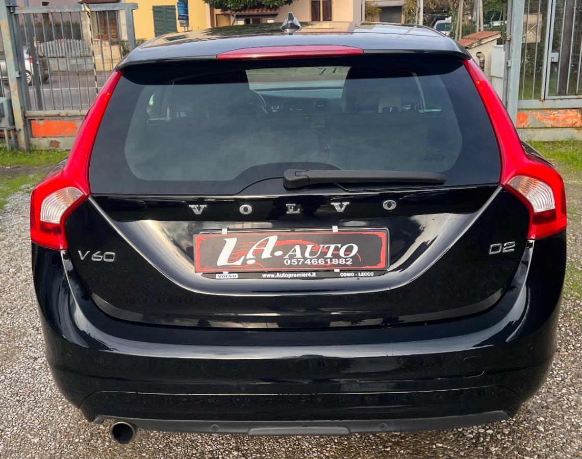VOLVO - V60 1.6 d2 Kinetic