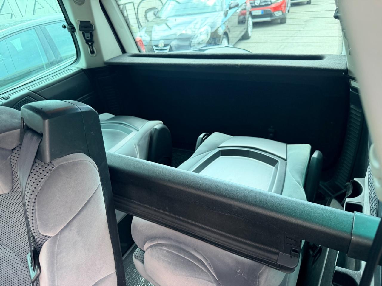 Peugeot 807 2.0 HDi 7 Posti FULL OPTIONAL NAVI