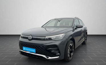 Volkswagen Tiguan 2.0 TDI 150 CV EVO SCR DSG Nuovo Modello R-Line 19" Camera