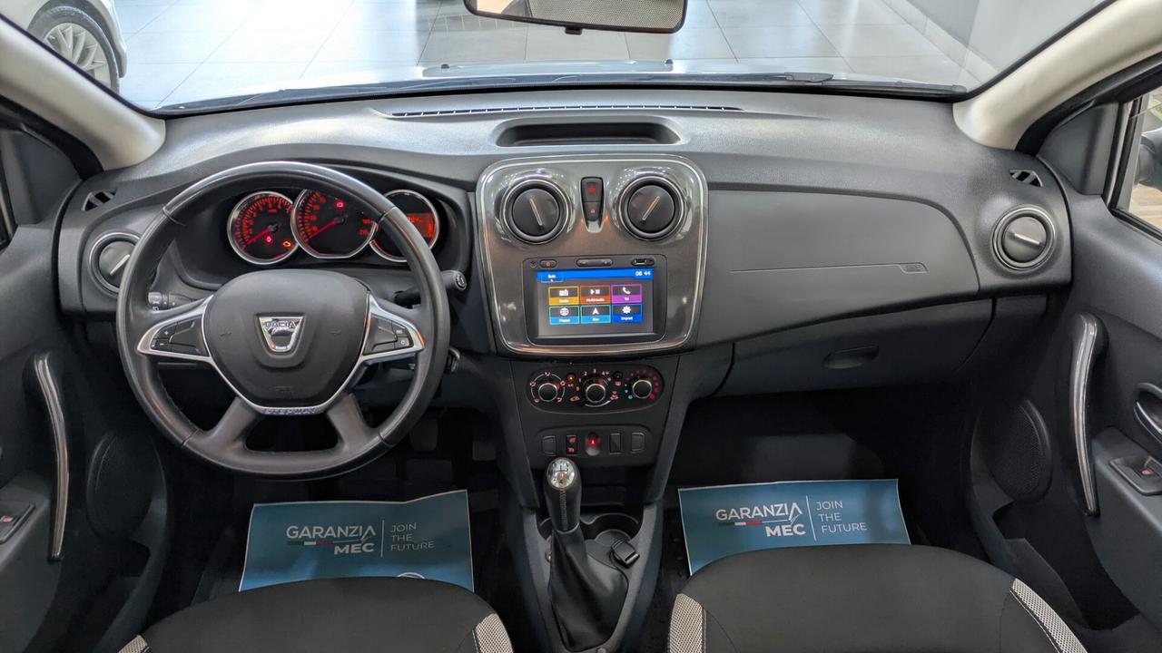 Dacia Sandero Stepway 1.0 TCe 100CV ECO-G 15th Anniversary
