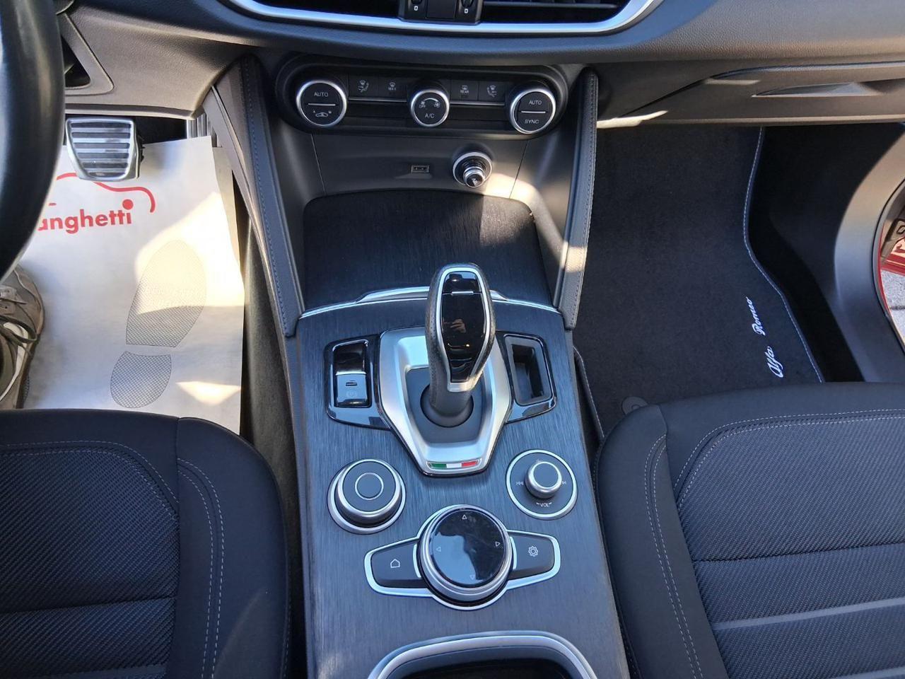 Alfa Romeo Stelvio 2.2 160 CV AT8 PROMO