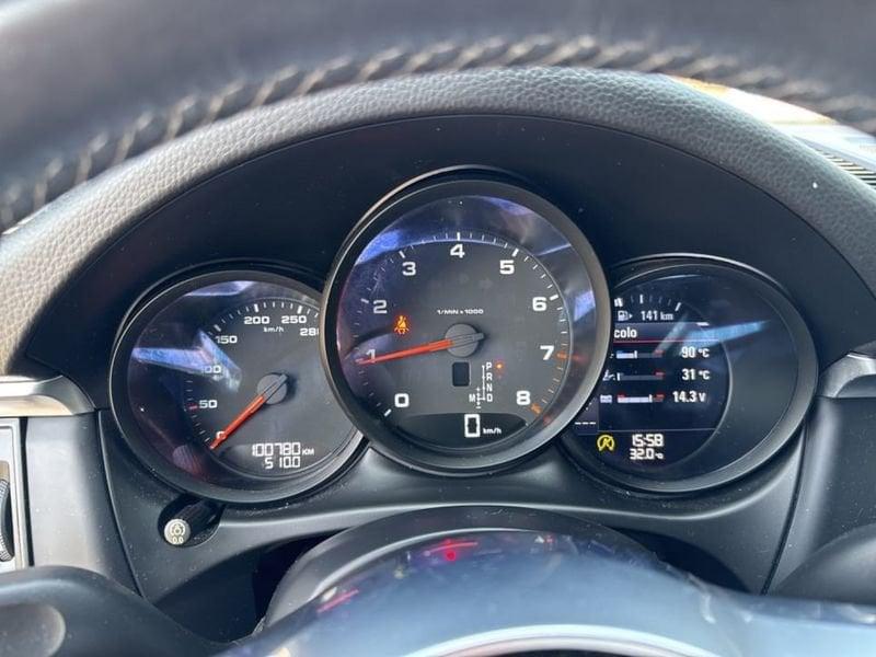 Porsche Macan 2.0 245CV PDK