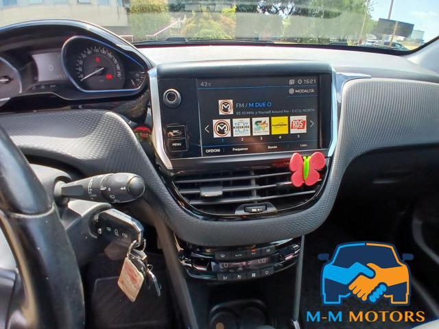 PEUGEOT 2008 110 cv EAT6 S&S automatica Black Matt!