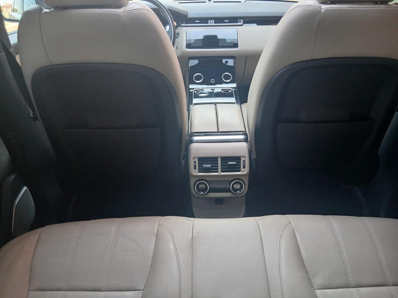 Land Rover Range Velar 2.0 TD4 180 CV R-Dynamic HSE