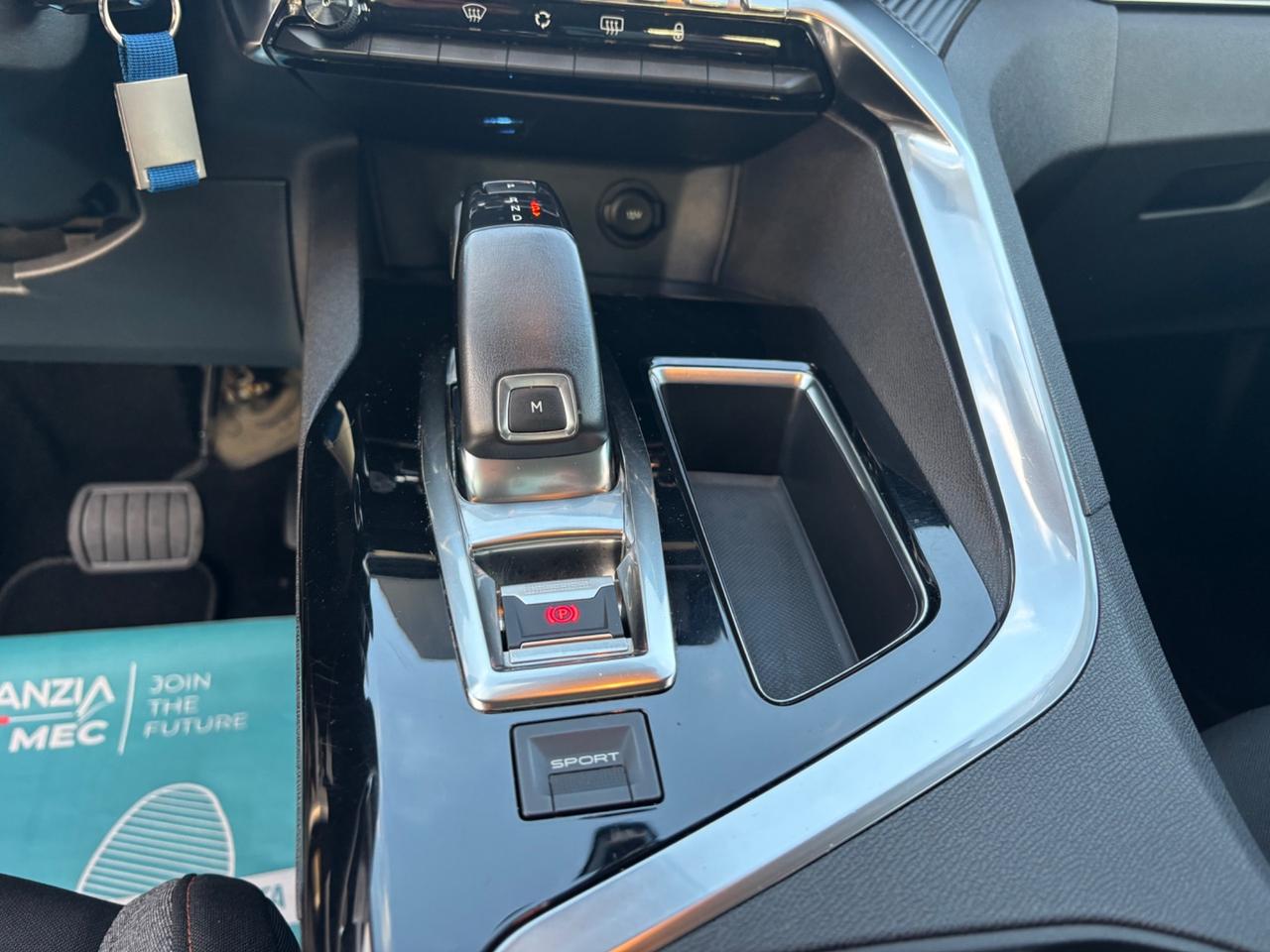 Peugeot 3008 BlueHDi 130 S&S EAT8 Business