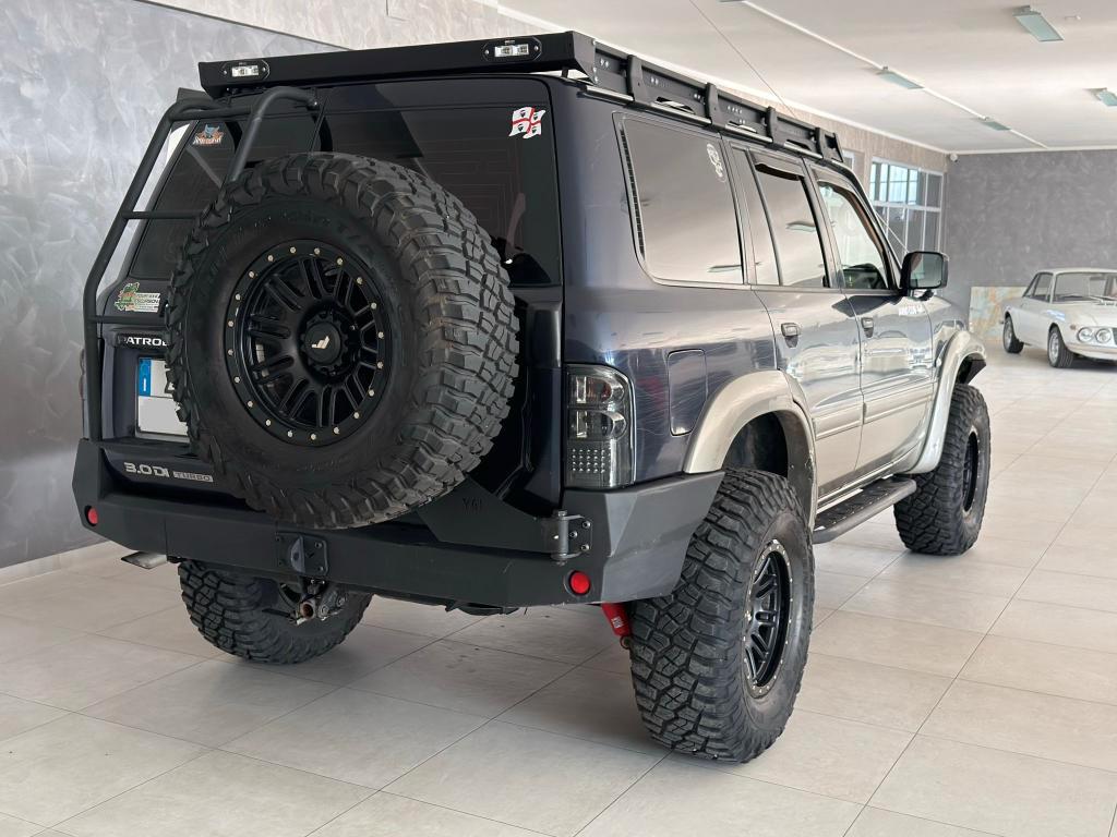 Nissan Patrol GR 5 Porte Patrol GR SW 3.0 td di Anniversary