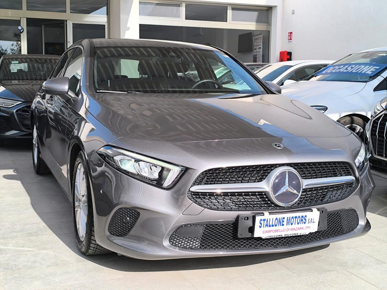 Mercedes A 180d Auto Business 2.0 cc 116 cv 2021