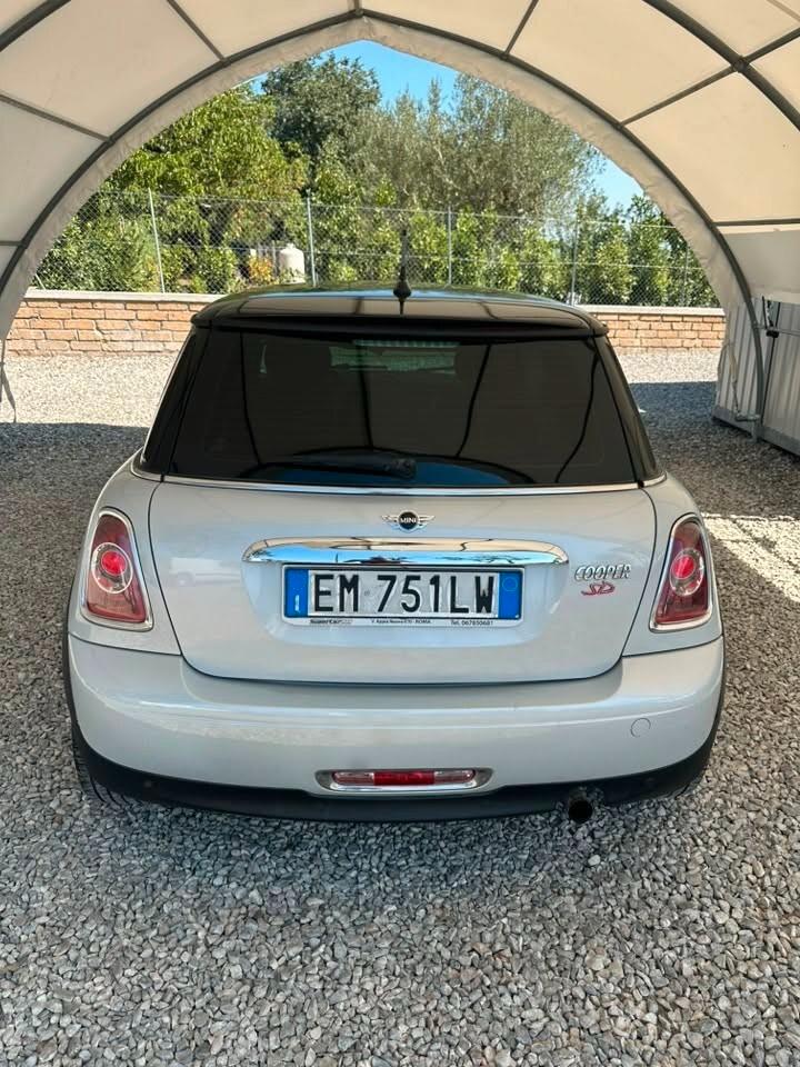 Mini 1.6 16V Cooper D