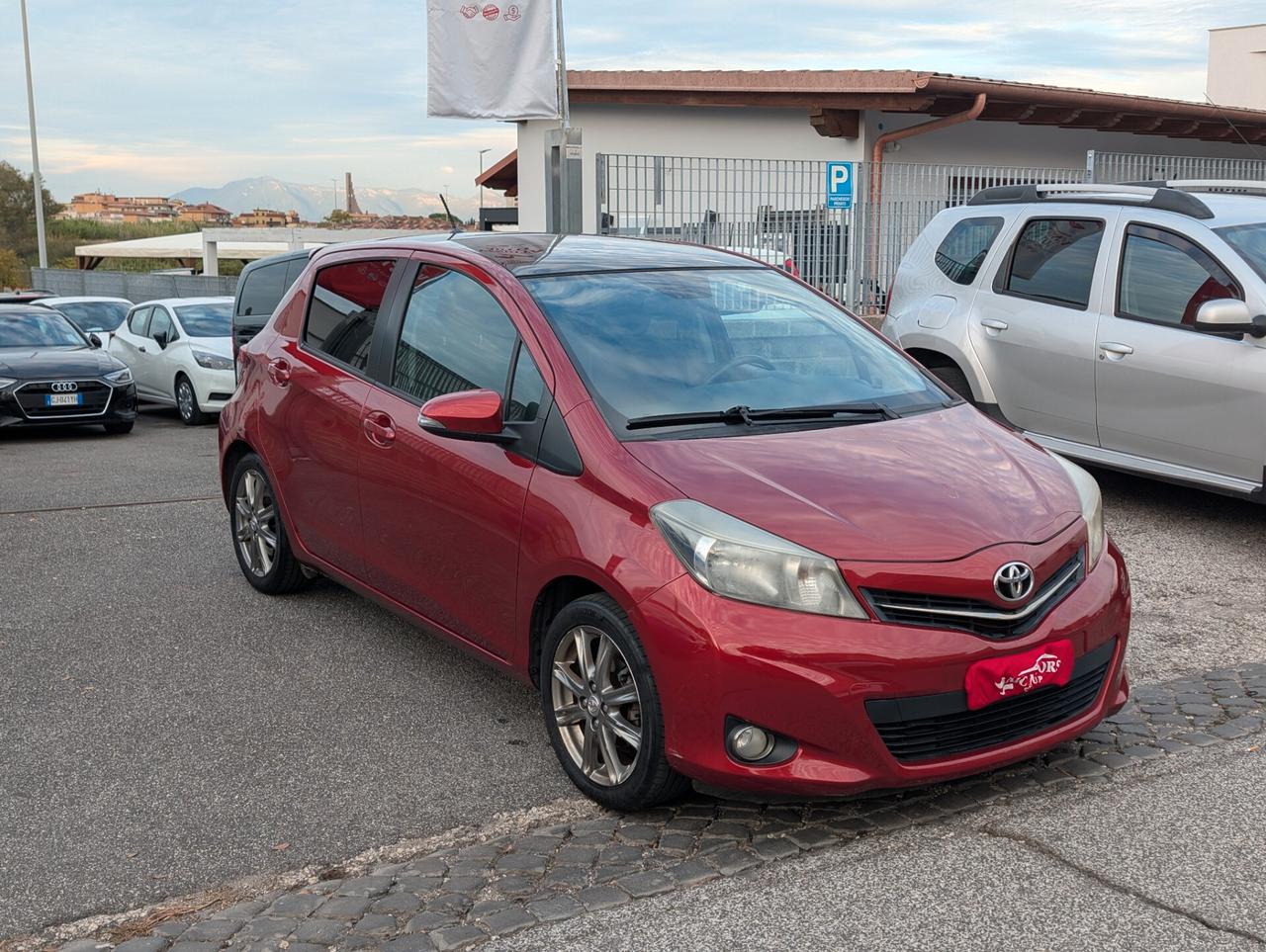 Toyota Yaris 1.3 5 porte Lounge