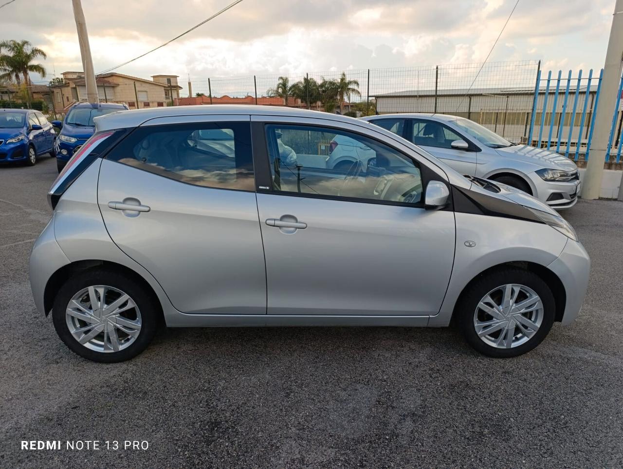 Toyota Aygo 1.0 VVT-i 69 CV 3 porte x-cool TSS 2017