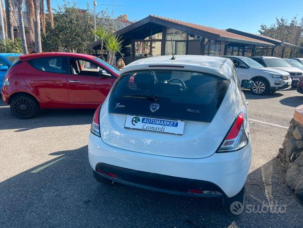 Lancia Ypsilon Lancia Ypsilon S&S VARI COLORI 2021/2022