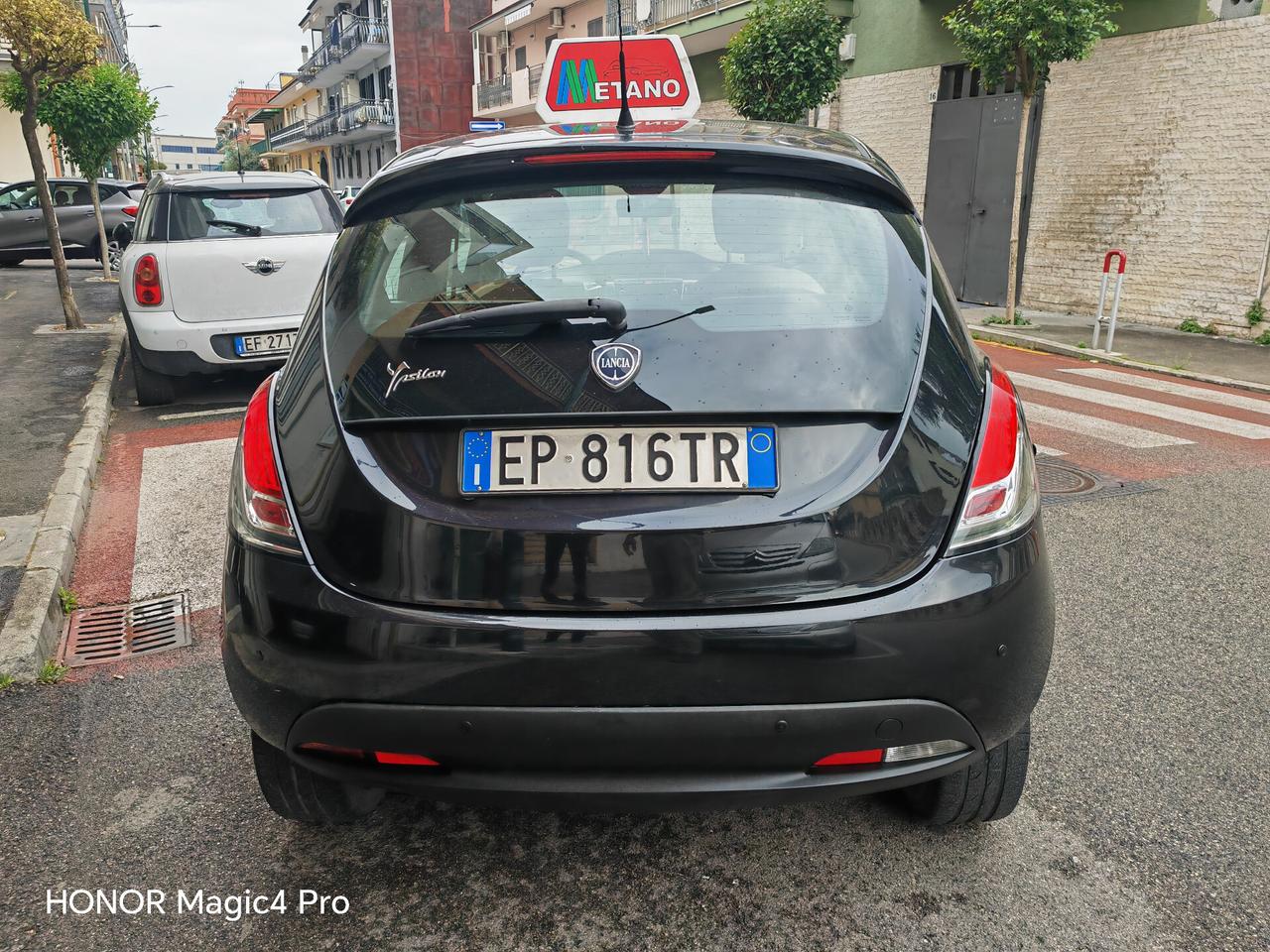 LANCIA YPSILON 0.9 NATURALPOWER CV85 KW62 ECOCHIC GOLD