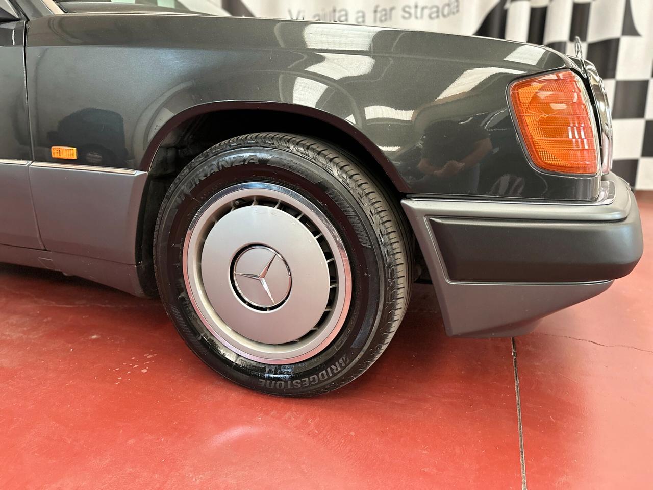 Mercedes-benz 200E W124 BERLINA ASI 1991