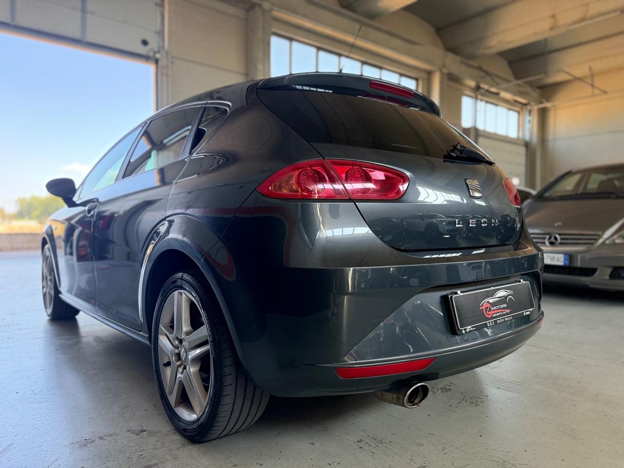 Seat Leon 1.6 TDI CR DPF DSG Style NEOPATENTATI