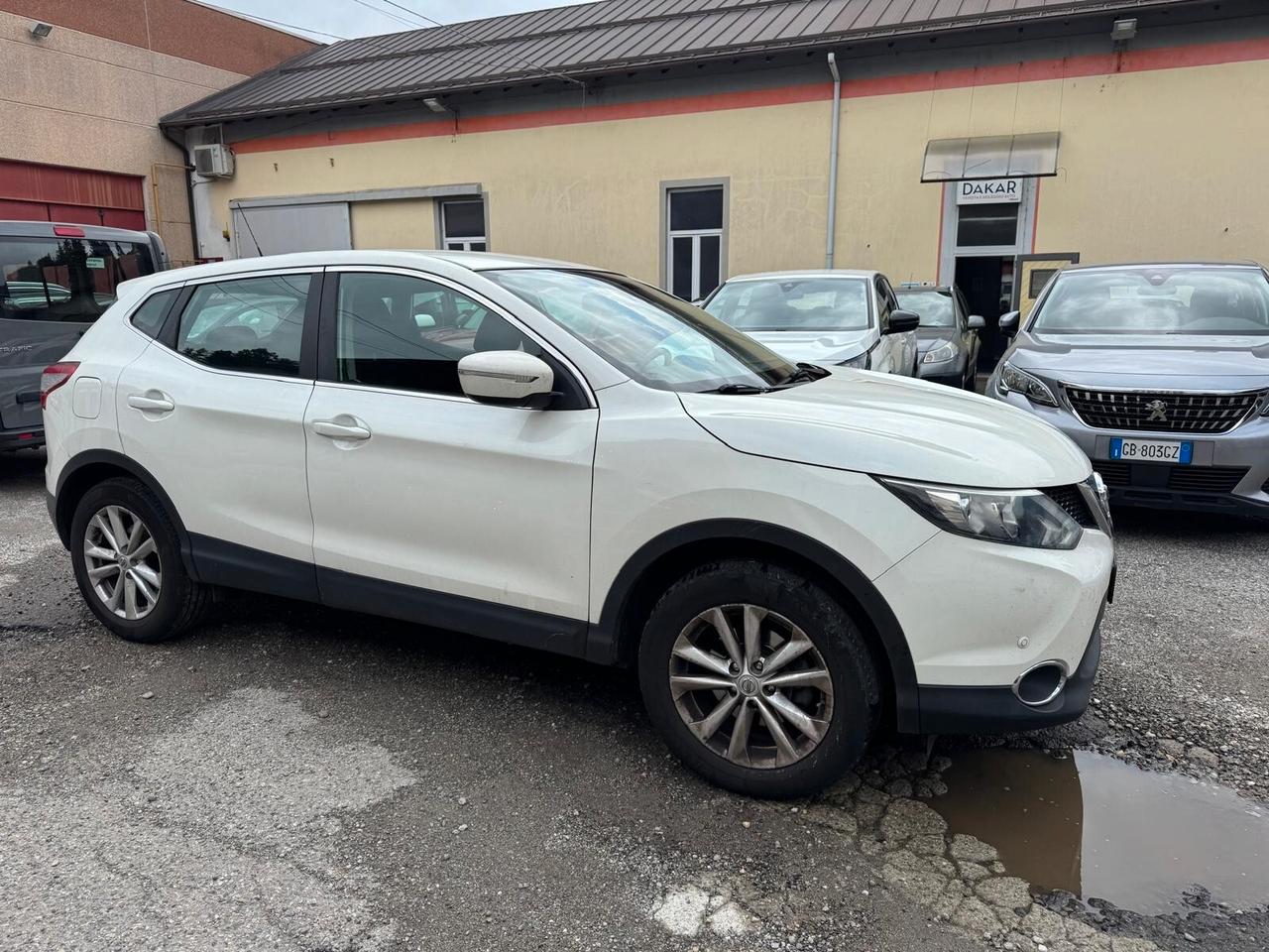 Nissan Qashqai 1.5 dCi DPF Tekna