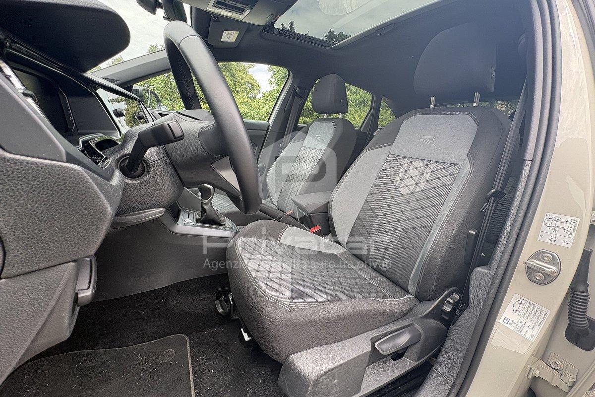 VOLKSWAGEN Taigo 1.0 TSI 110 CV R-Line