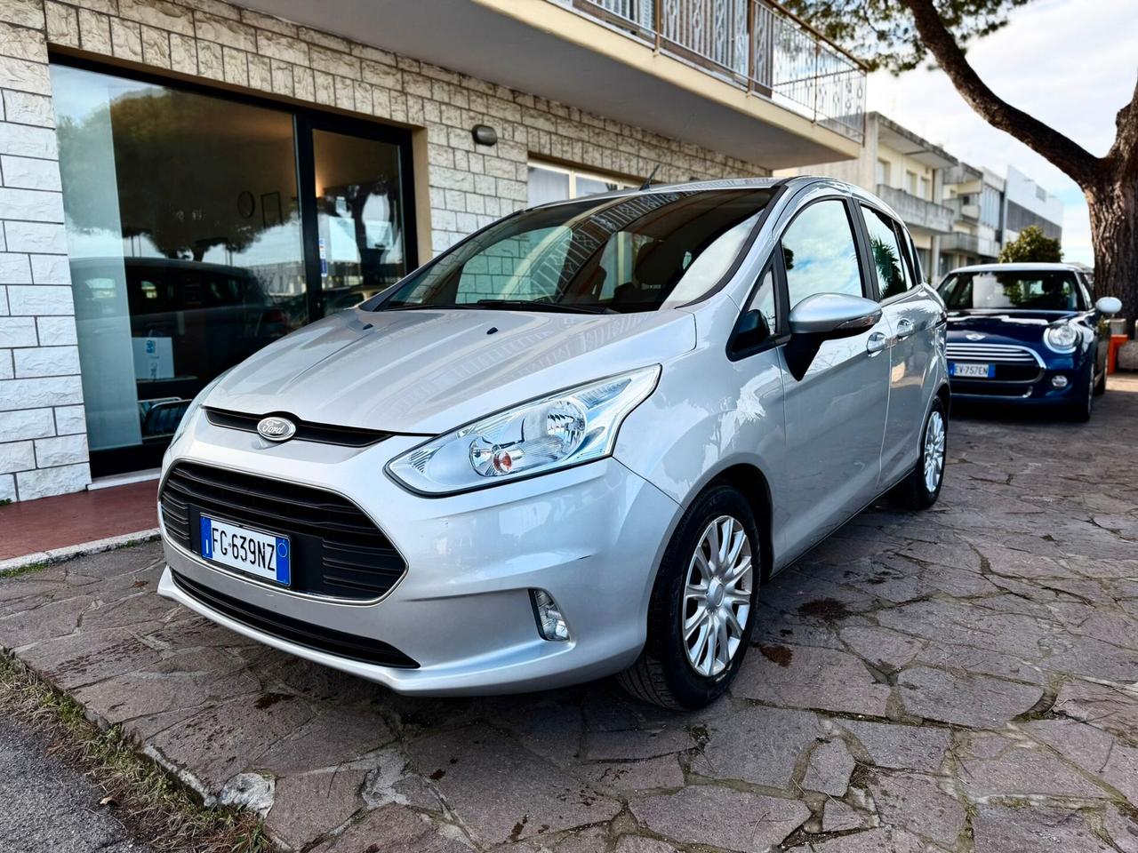 Ford B-Max 1.5 TDCi 75 CV Business Titanium