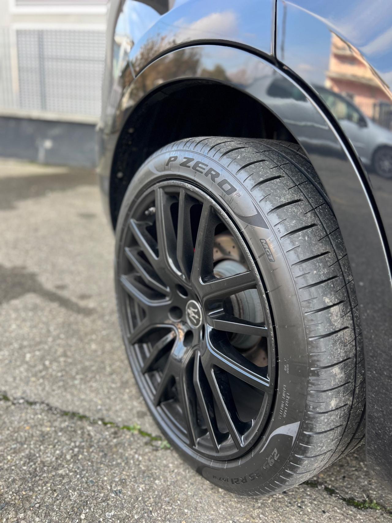 Maserati Levante V6 430 CV S AWD