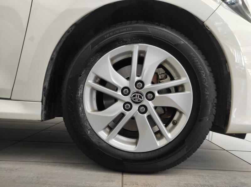 TOYOTA Yaris 4ª serie - Yaris 1.5 Hybrid 5 porte Active