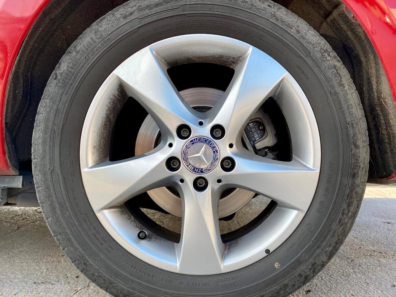 Mercedes V 200 d 136 CV allestimento disabili