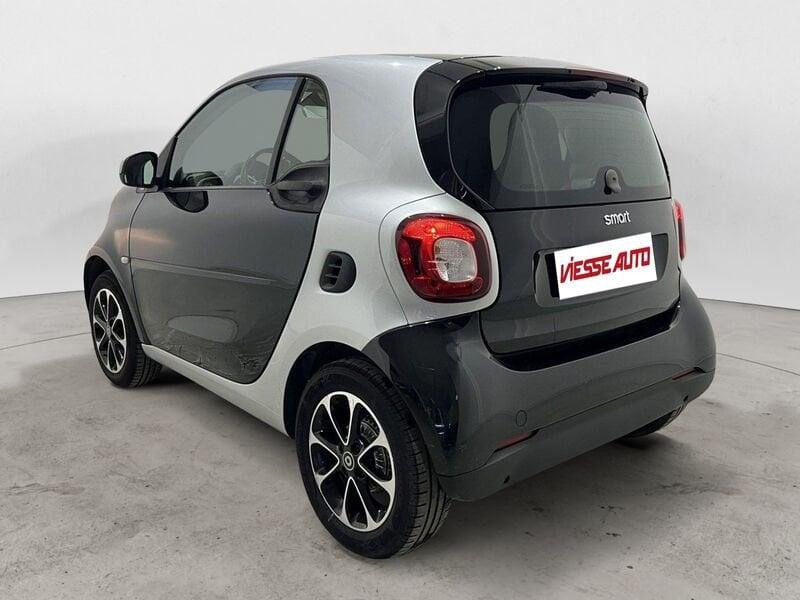 smart fortwo 70 1.0 twinamic Passion