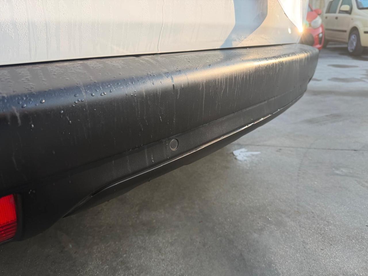 Peugeot 2008 1.6 BlueHDi 100 Active pack