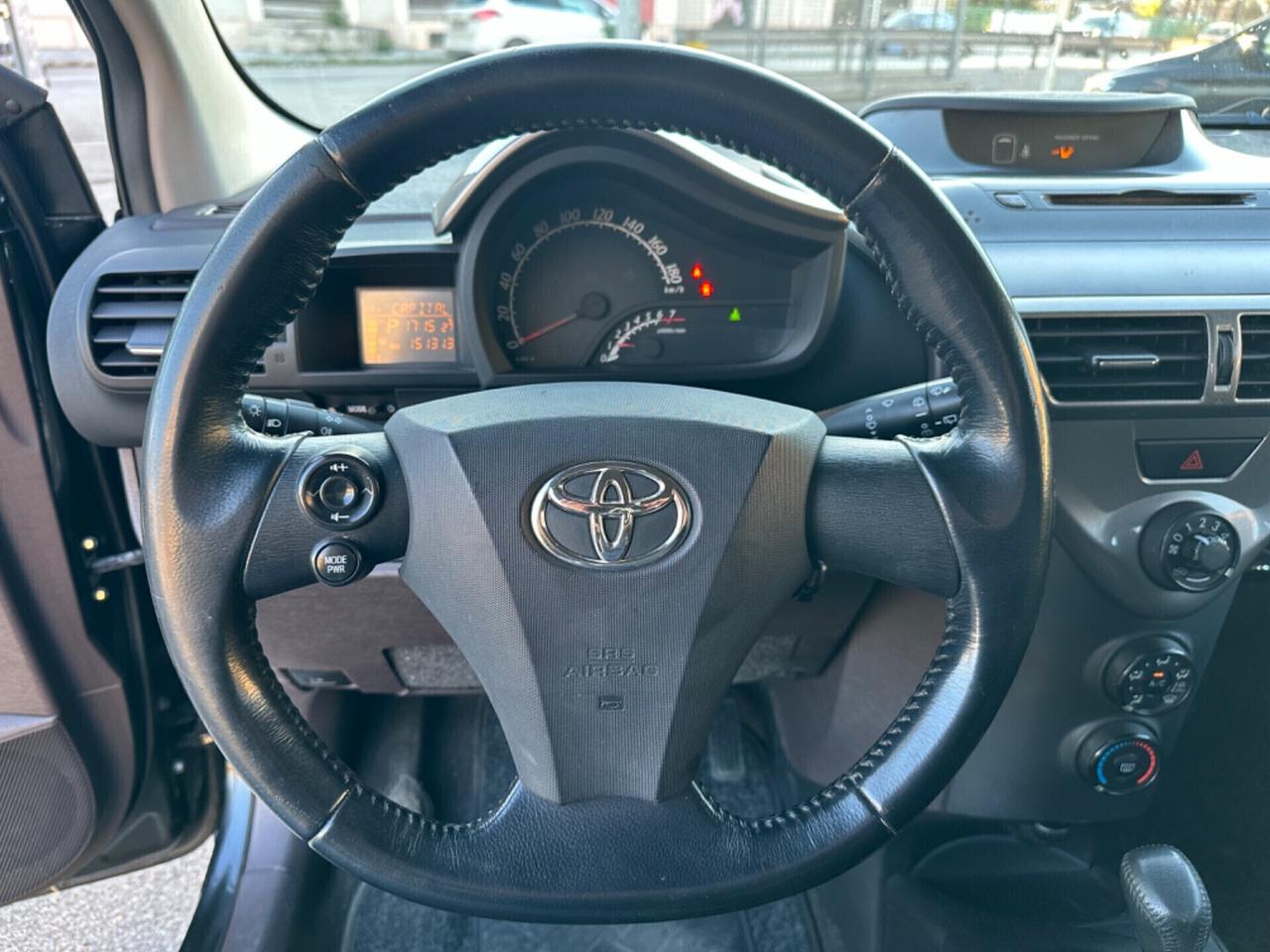 Toyota iQ 1.0 Multidrive Versione Lancio