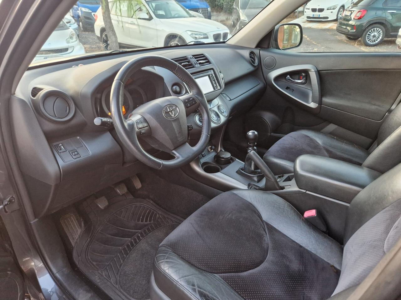 Toyota RAV 4 RAV4 Crossover 2.2 D-4D 150 CV DPF Exclusive