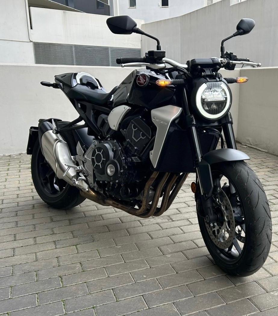 Honda CB 1000 R soli 4000km