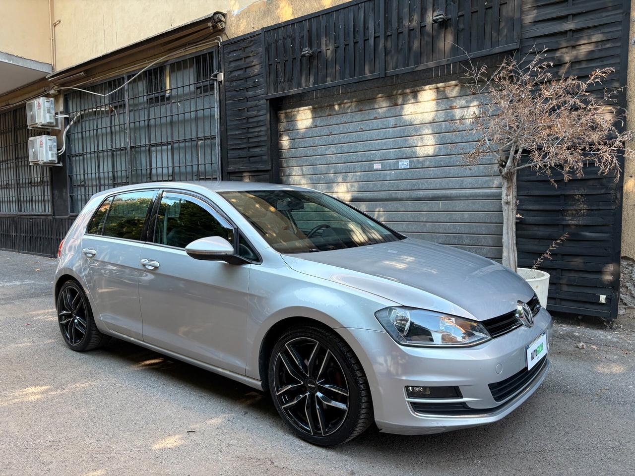 Volkswagen Golf 1.4 TSI 122cv - PREZZO REALE