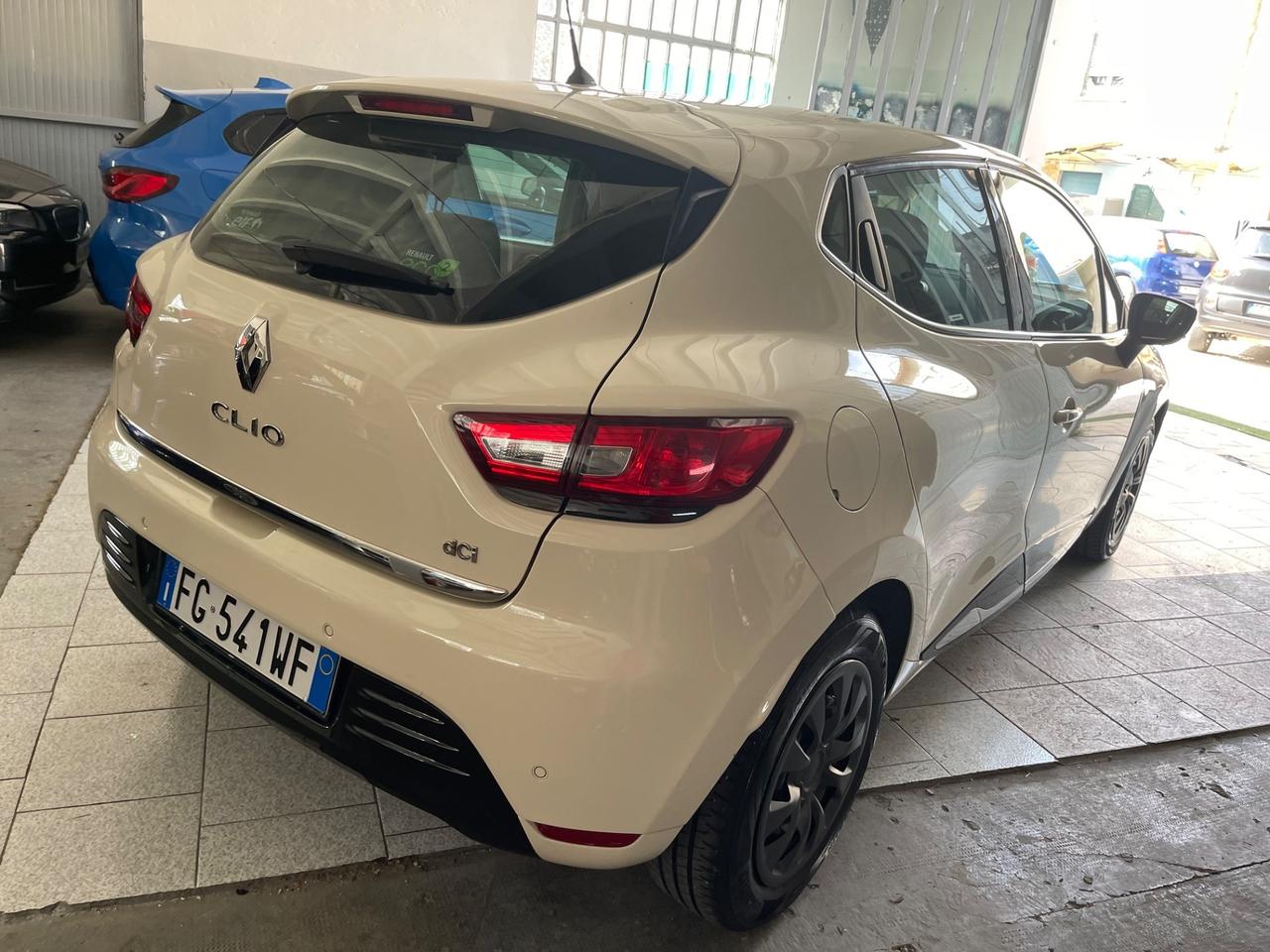 Renault Clio dCi 8V 90CV EDC Start&Stop 5 porte Energy Intens