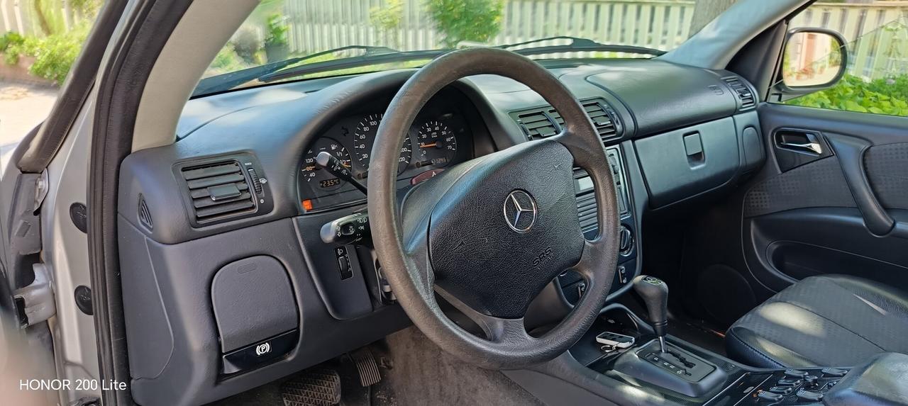 Mercedes classe Ml 320 automatico con gancio t.