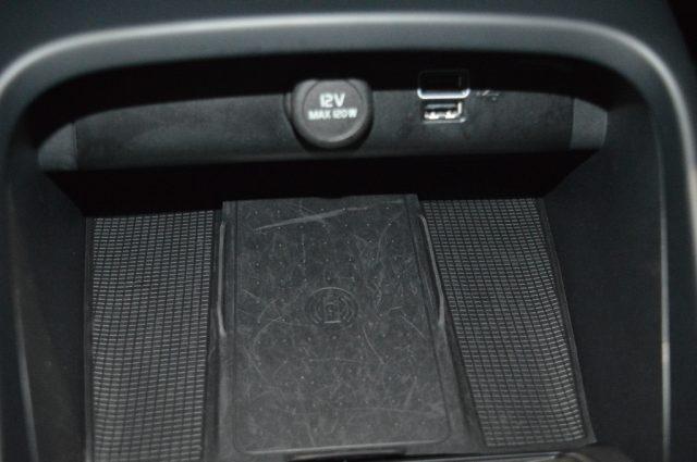 VOLVO XC40 T2 automatico Essential