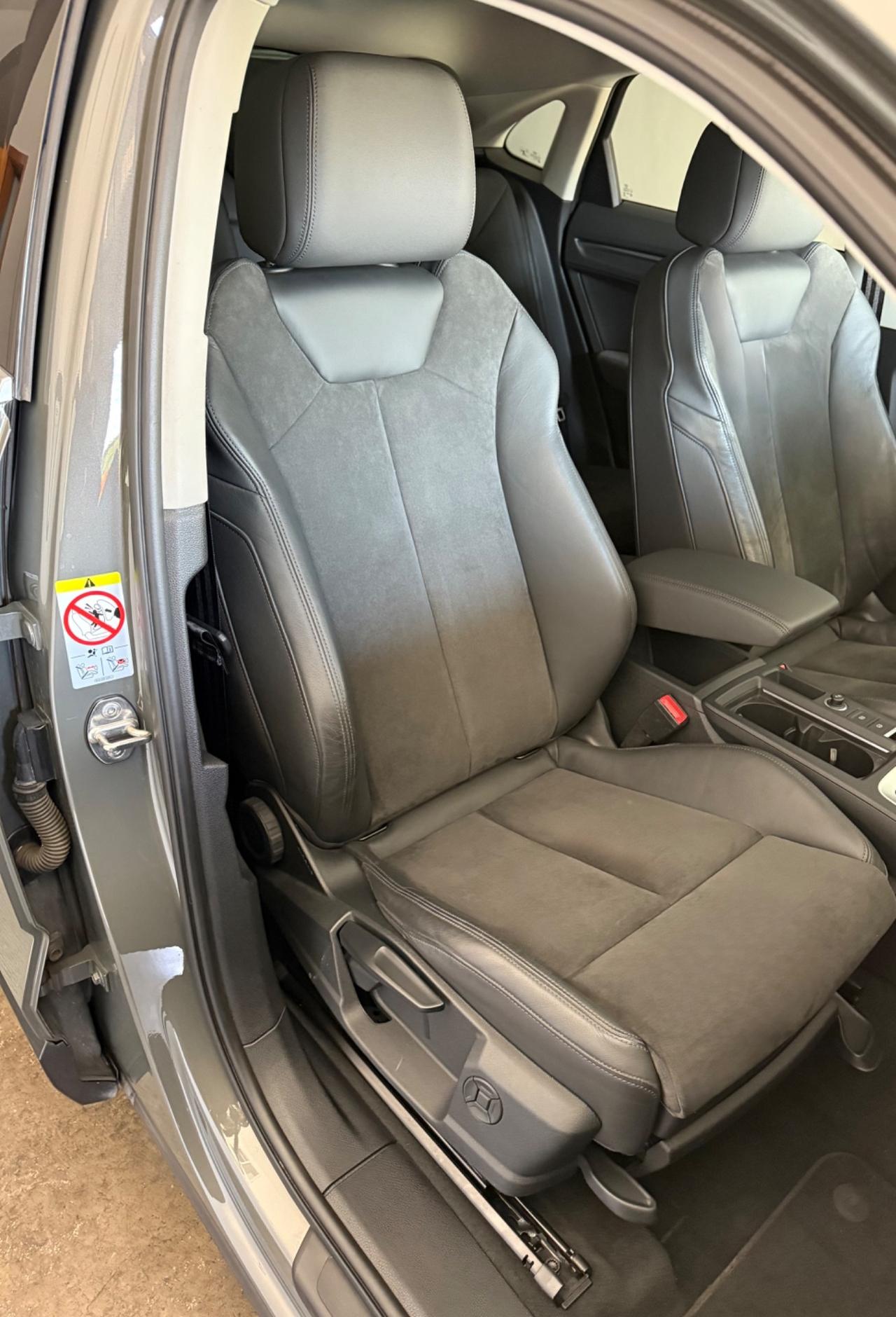 Audi Q3 Sportback 35 2.0 Tdi 150CV Stronic