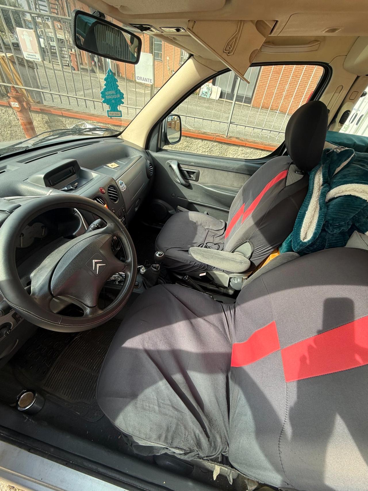 Citroen Berlingo camperizzato allestito